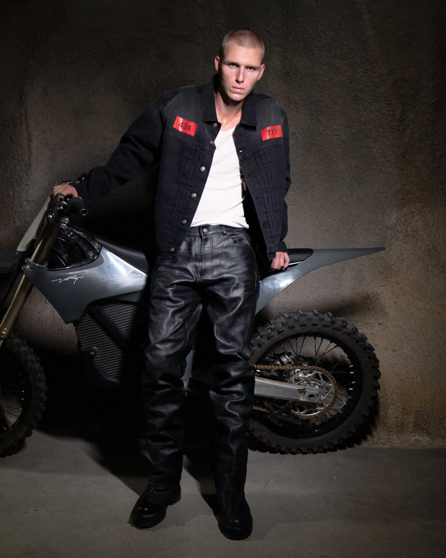 Seventh Heaven Denim Trucker sold by 424 product image thumbnail 3