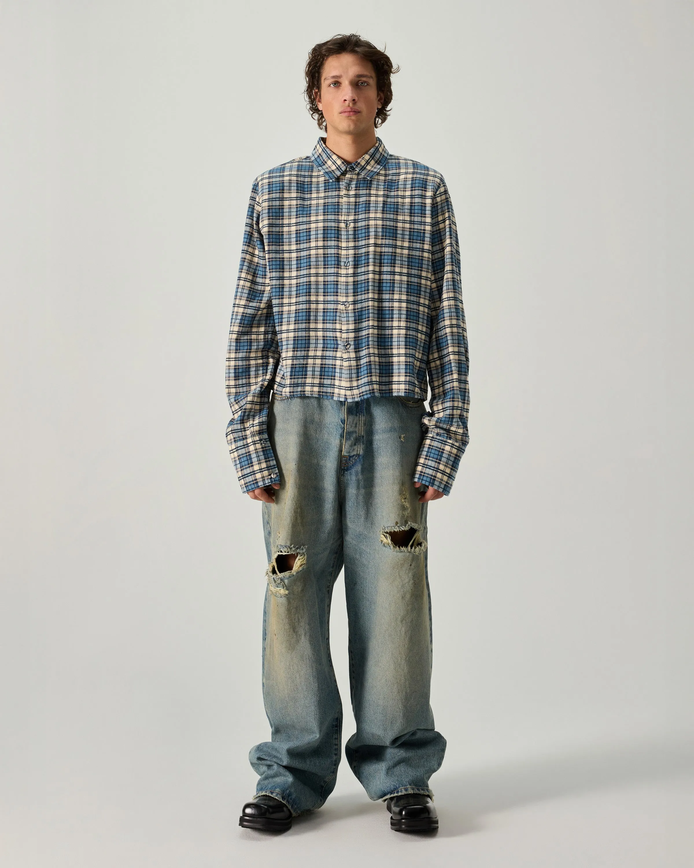 CROPPED SHIRT WITH SHOULDER PAD IN SAND sold by 424 product image thumbnail 3