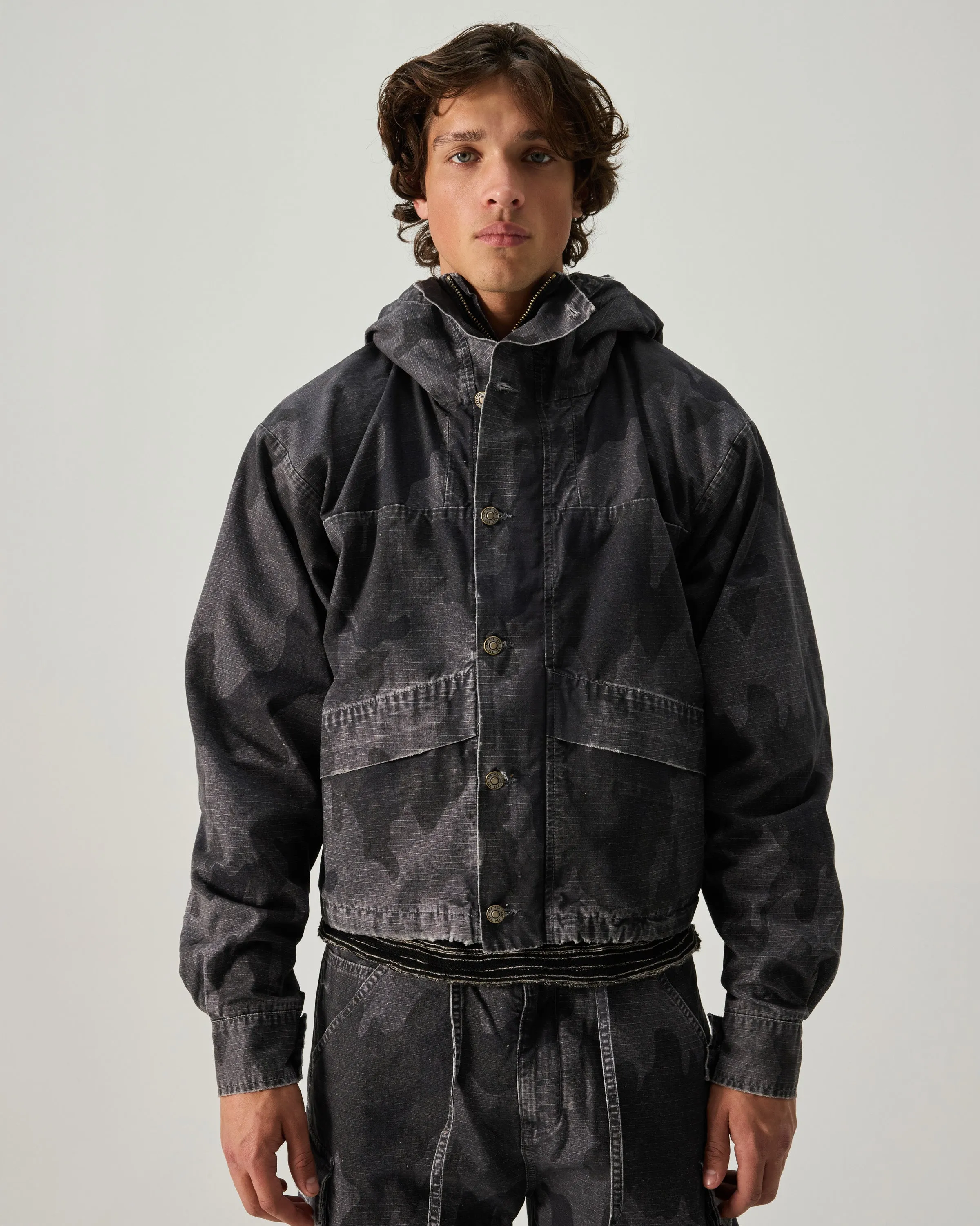CROPPED PARKA DOUBLE FACED RIP STOP IN BLACK sold by 424 product image thumbnail 4