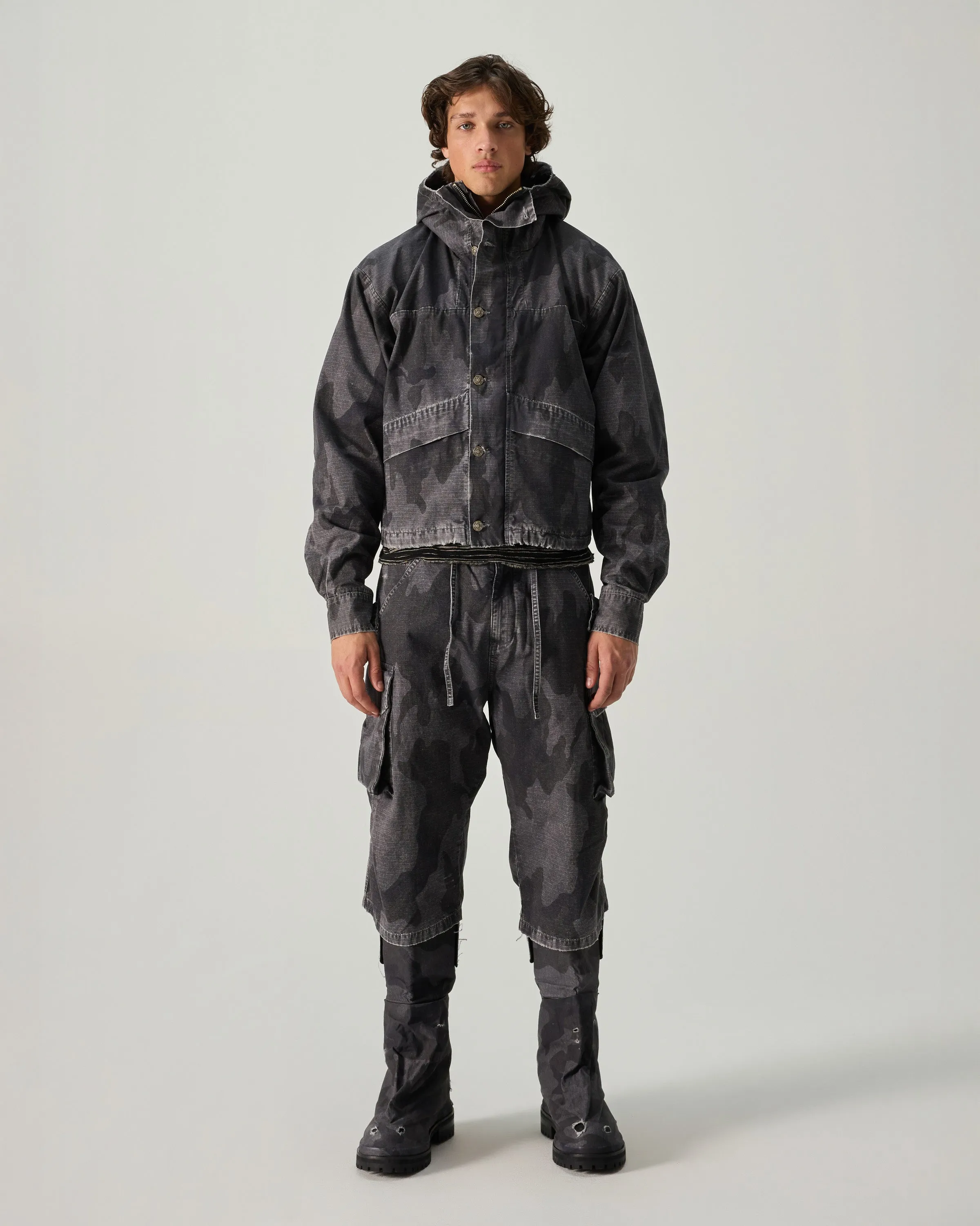 CROPPED PARKA DOUBLE FACED RIP STOP IN BLACK sold by 424 product image thumbnail 3