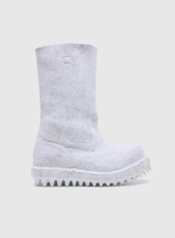 BUTCHER BOOT IN ICE sold by 424