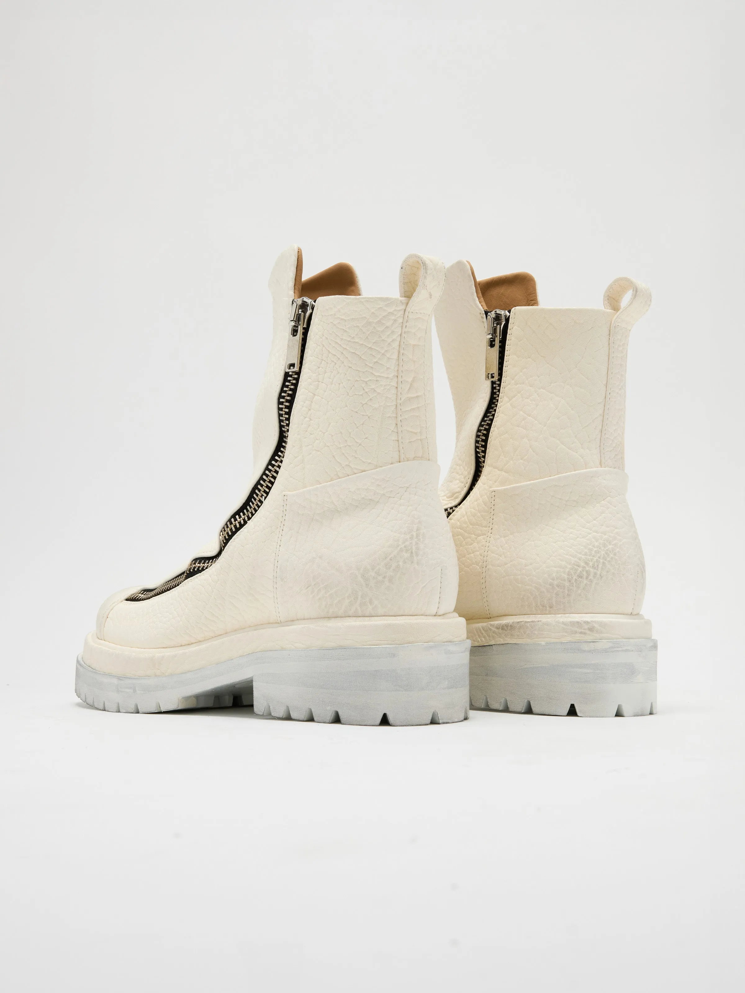 Double-Zipper Boots in White sold by 424 product image thumbnail 3