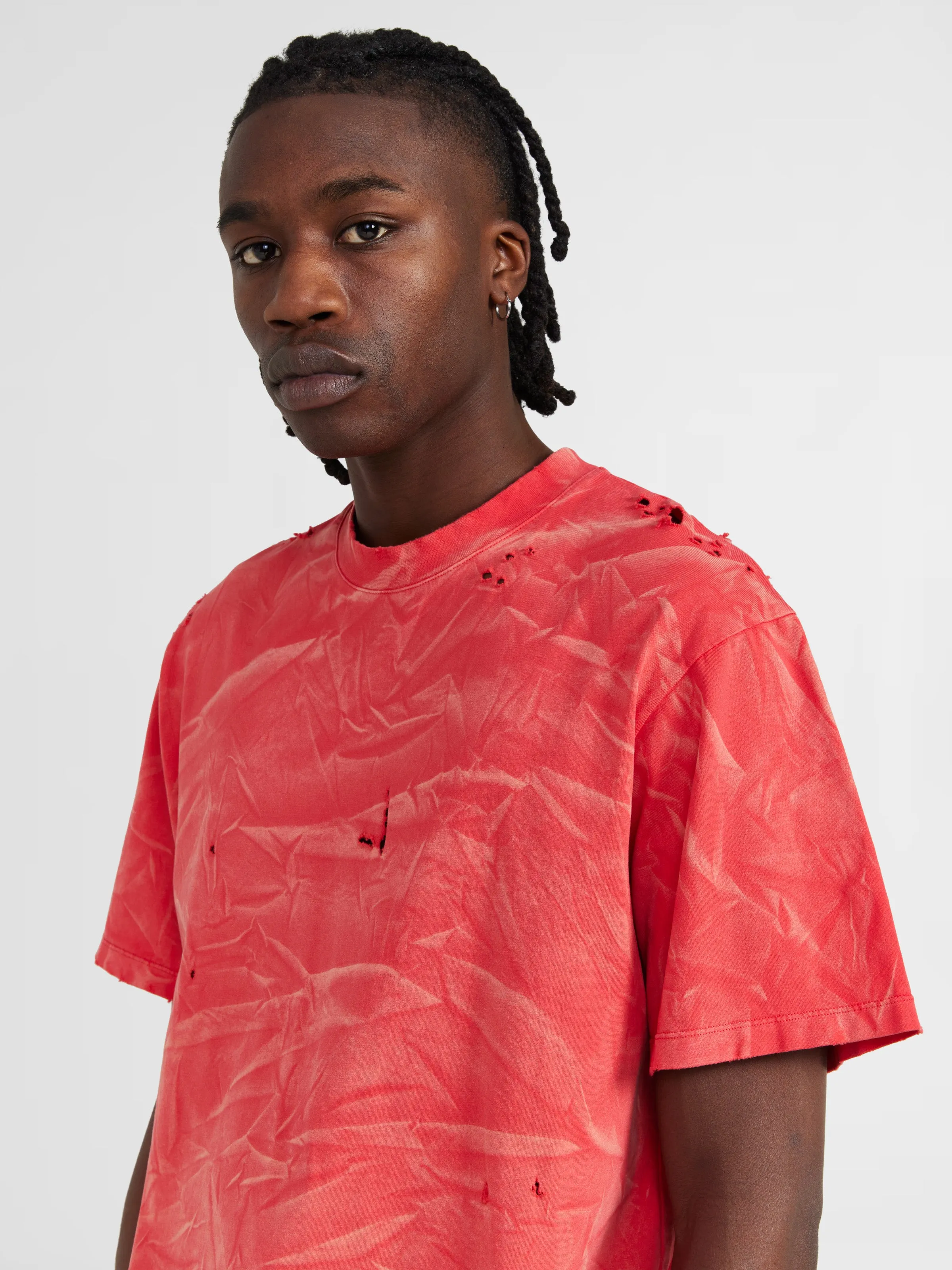 Distressed T-Shirt in Red sold by 424 product image thumbnail 4