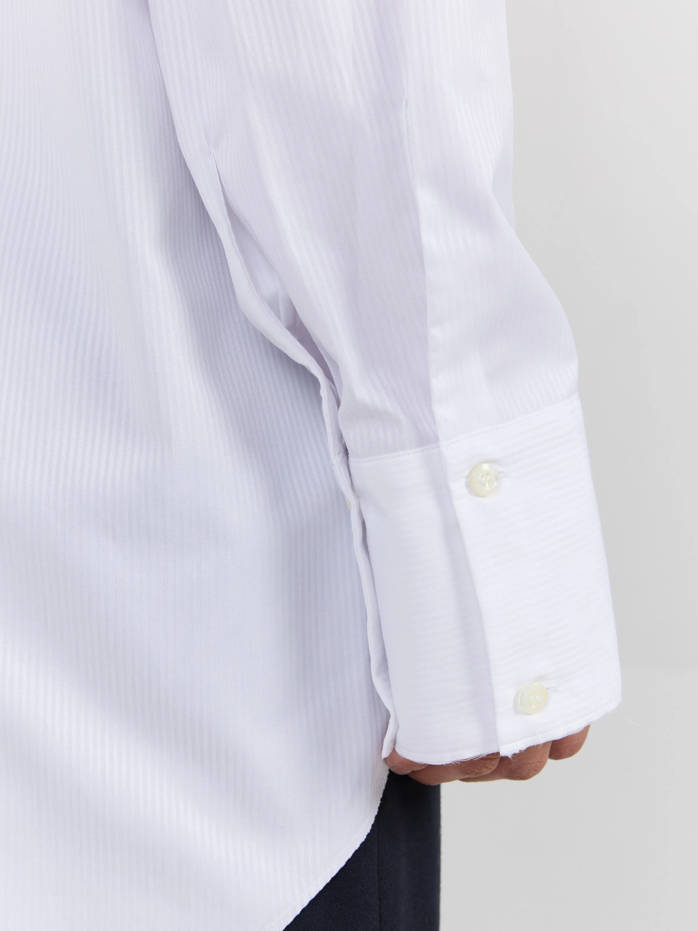 Tunic in White sold by 424 product image thumbnail 4