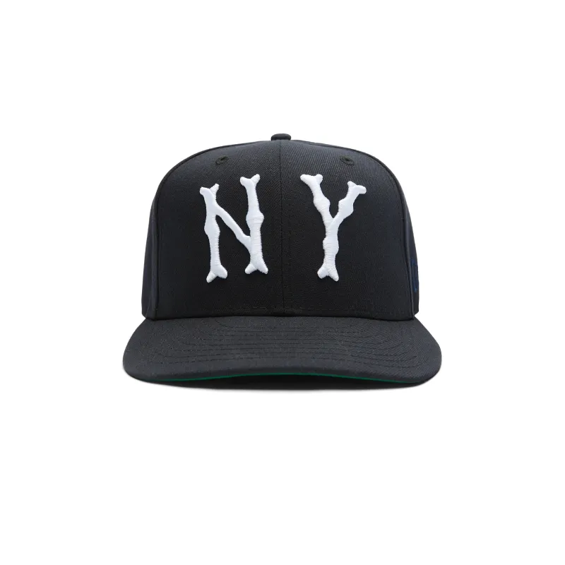 Navy New York Yankees 59FIFTY Fitted sold by Joe Fresh Goods