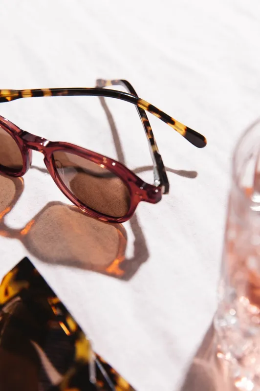 Jacques orange and tortoise sunglasses made by Balzac Paris