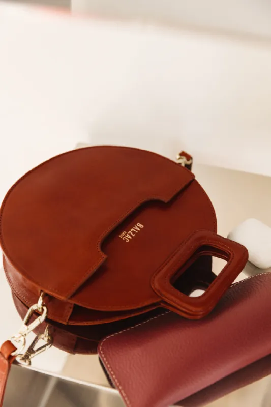 Honey clip bag made by Balzac Paris