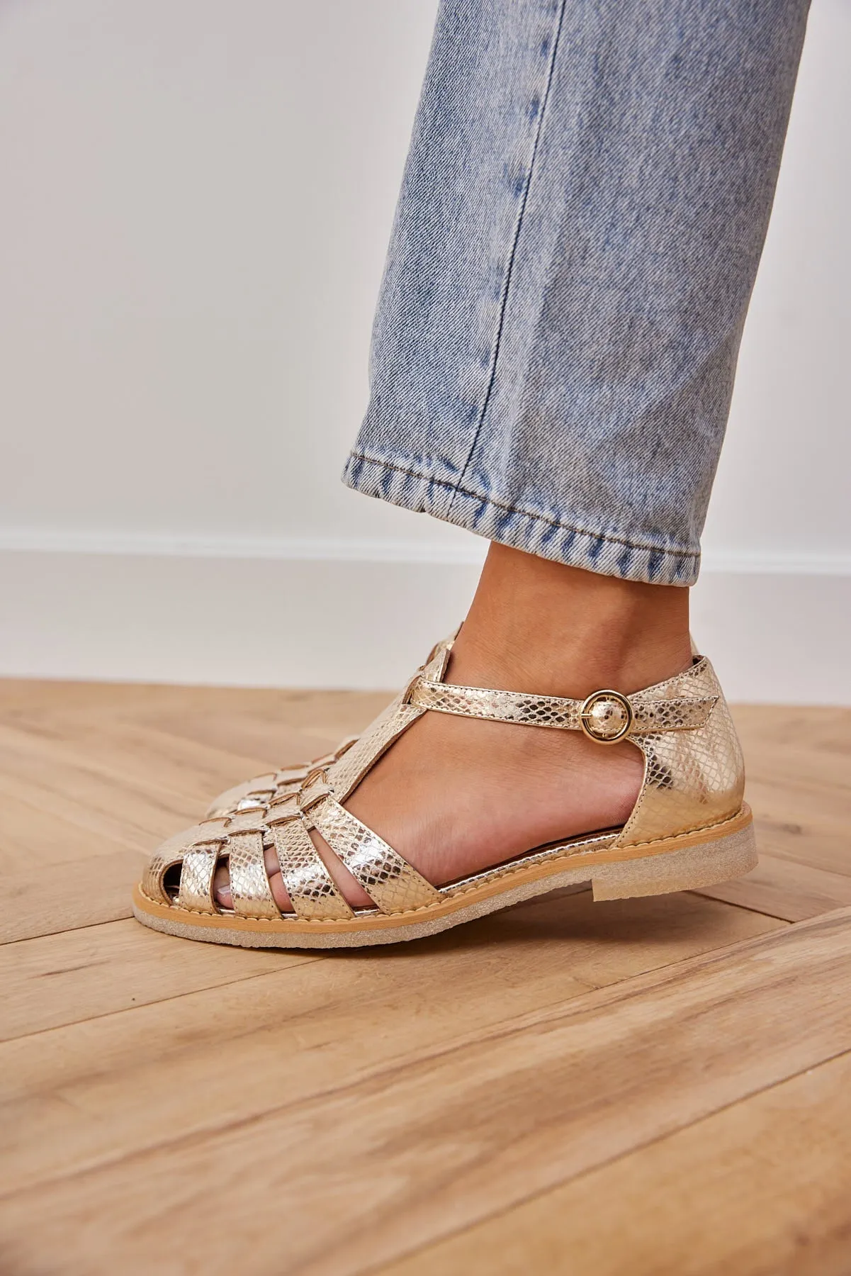 Gold Théoline sandals Parallel