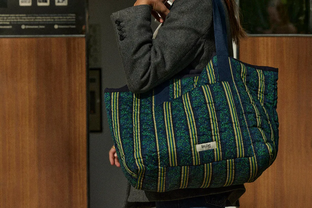 Liv blue bouquet tote bag sold by Balzac Paris product image thumbnail 5