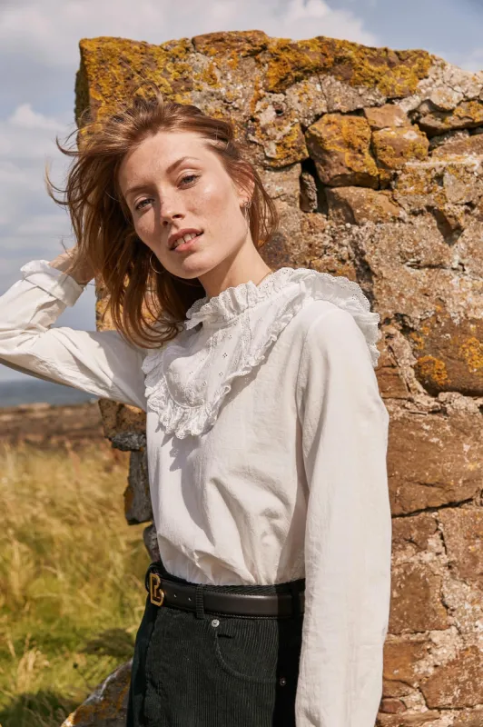 Natural white Marbella blouse sold by Balzac Paris
