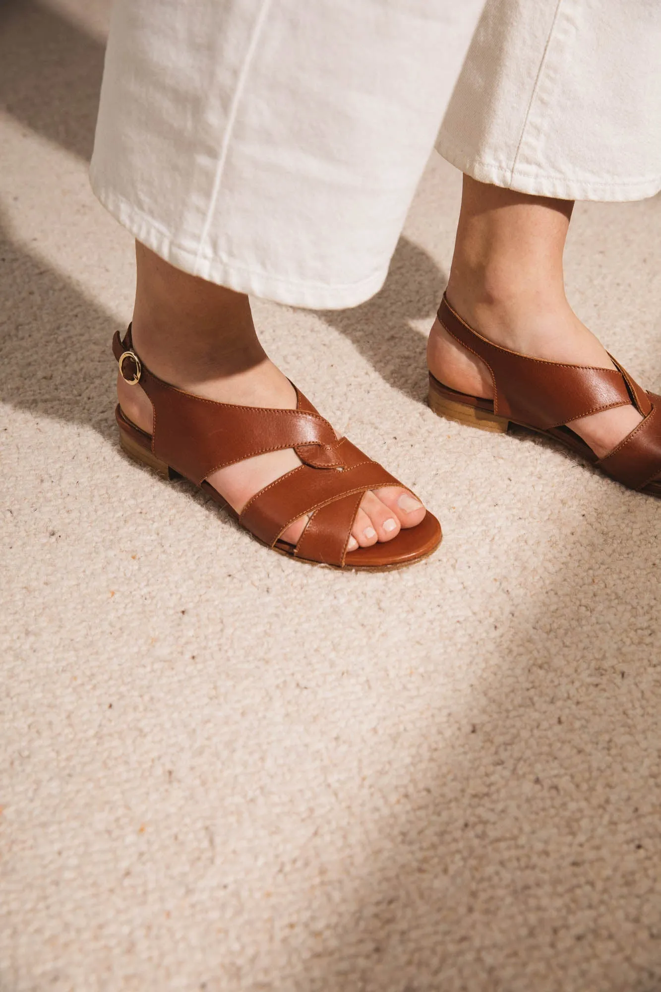 Camel Myriam crossed sandals sold by Balzac Paris product image thumbnail 2