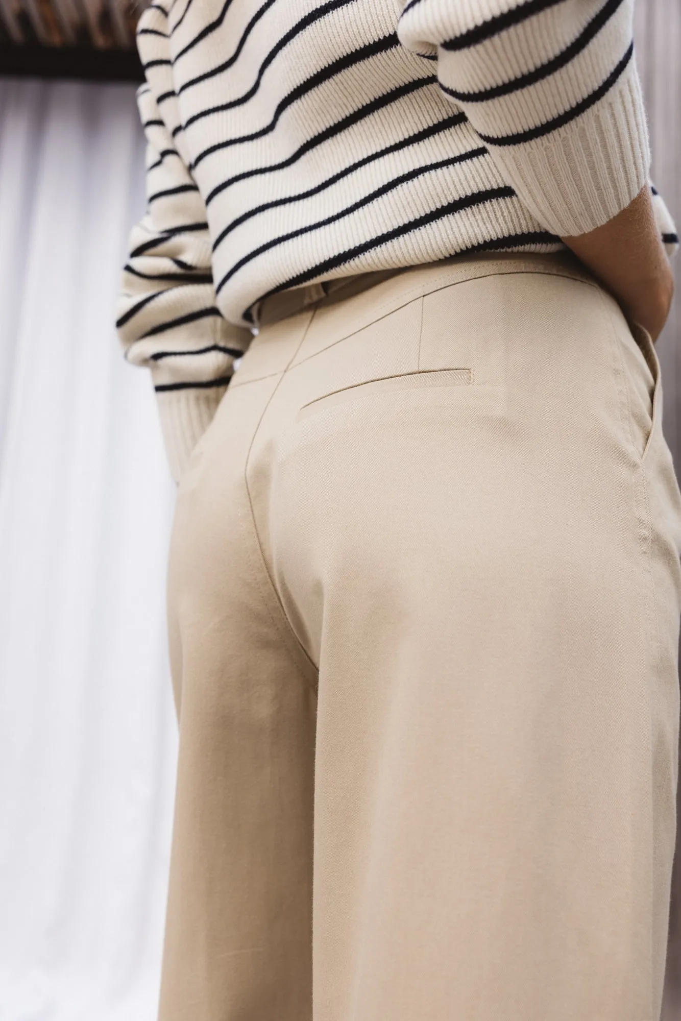 Belle-île beige pants sold by Balzac Paris product image thumbnail 2
