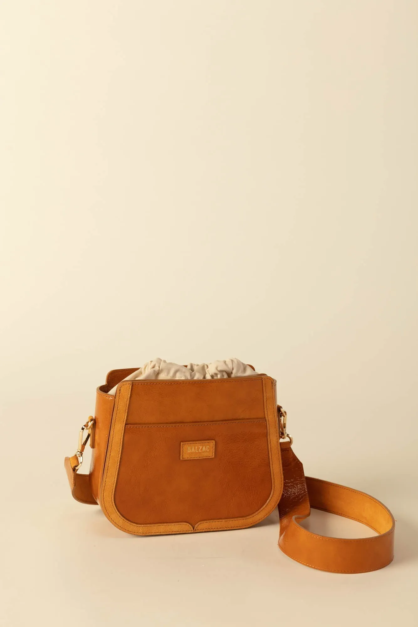Mustard Crumpled Varnish Voltige Bag sold by Balzac Paris product image thumbnail 4