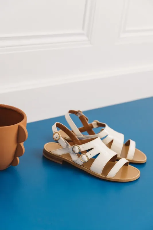 Regatta ecru patent sandals sold by Balzac Paris