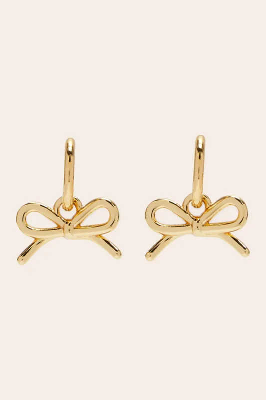 Kendall gold earrings sold by Balzac Paris