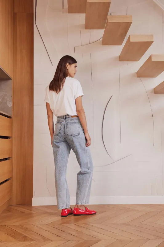 Ice blue Vallon jeans sold by Balzac Paris