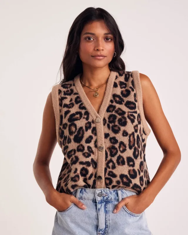 Constant leopard vest made by Balzac Paris