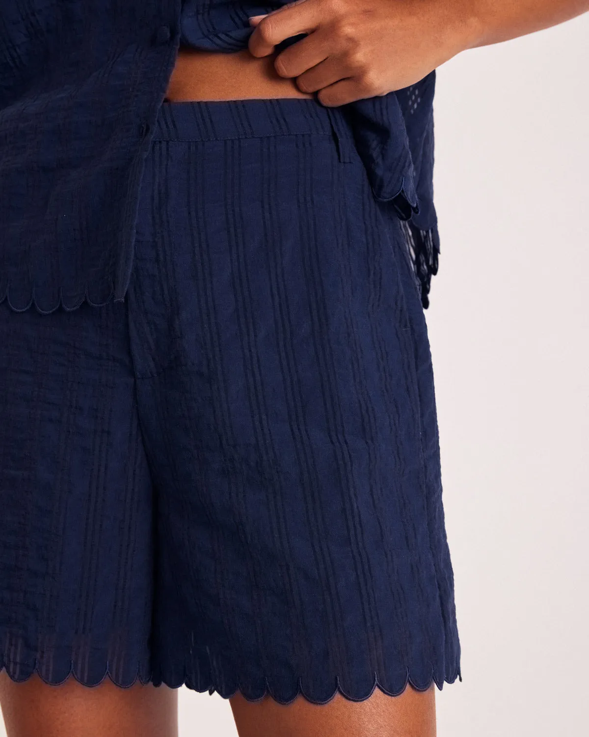 Cirilo textured navy shorts sold by Balzac Paris product image thumbnail 5