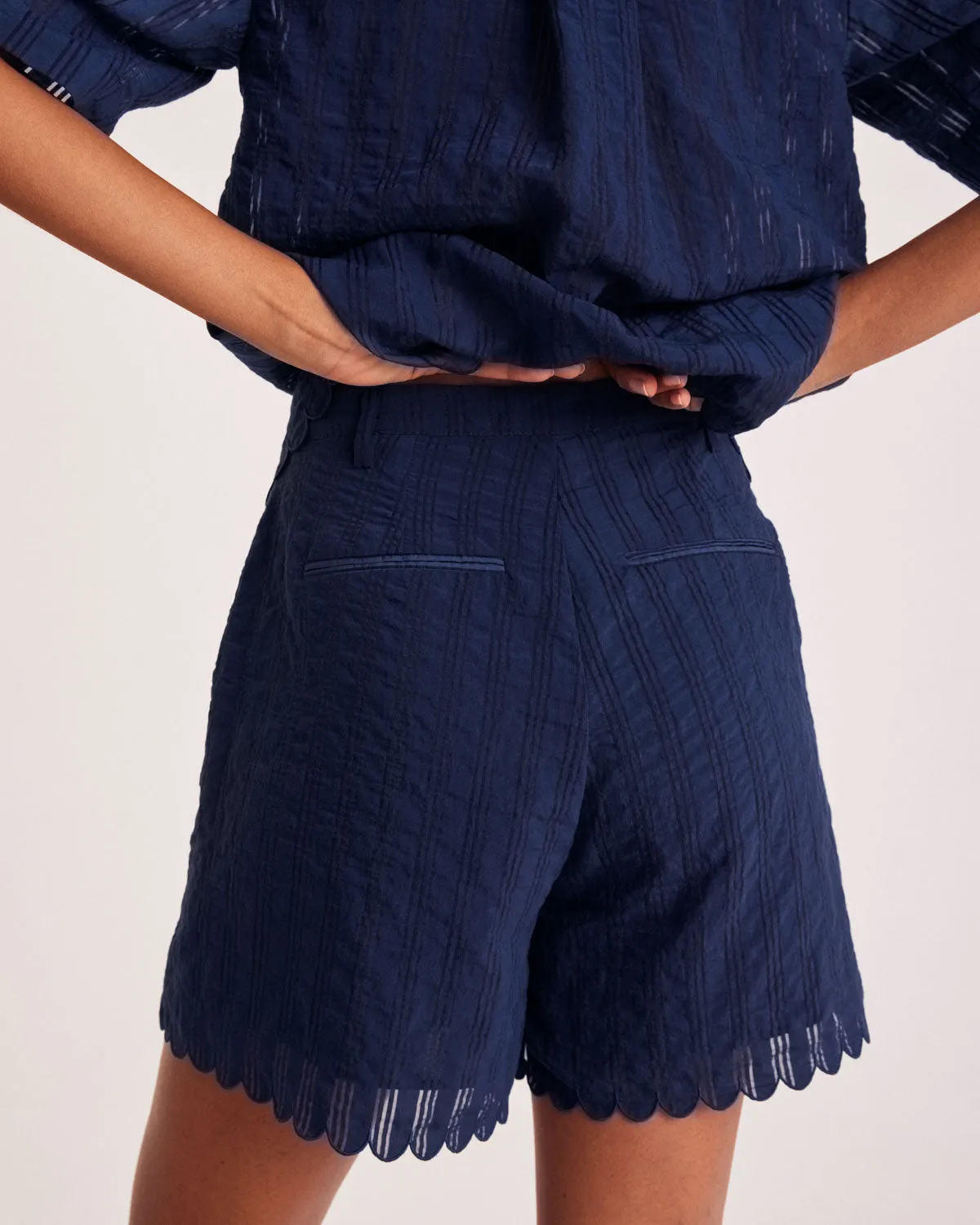 Cirilo textured navy shorts sold by Balzac Paris product image thumbnail 4