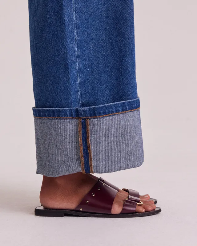 Iolanda wine-colored sandals sold by Balzac Paris