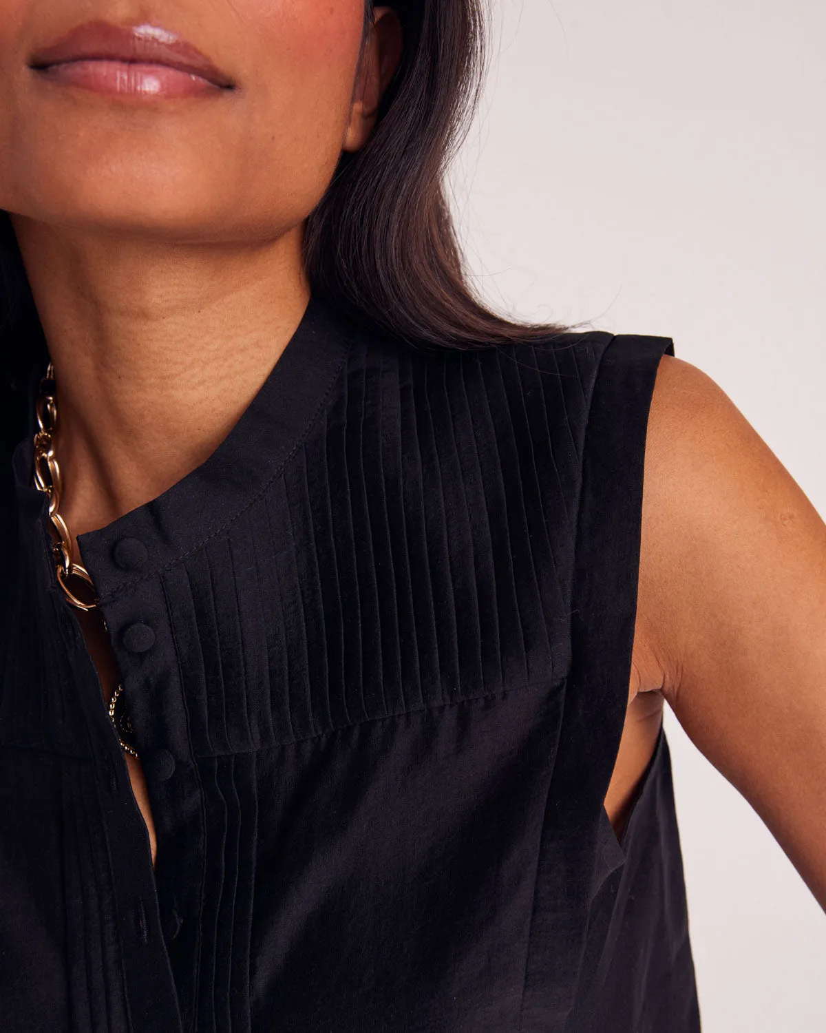 Black Altea blouse sold by Balzac Paris product image thumbnail 4