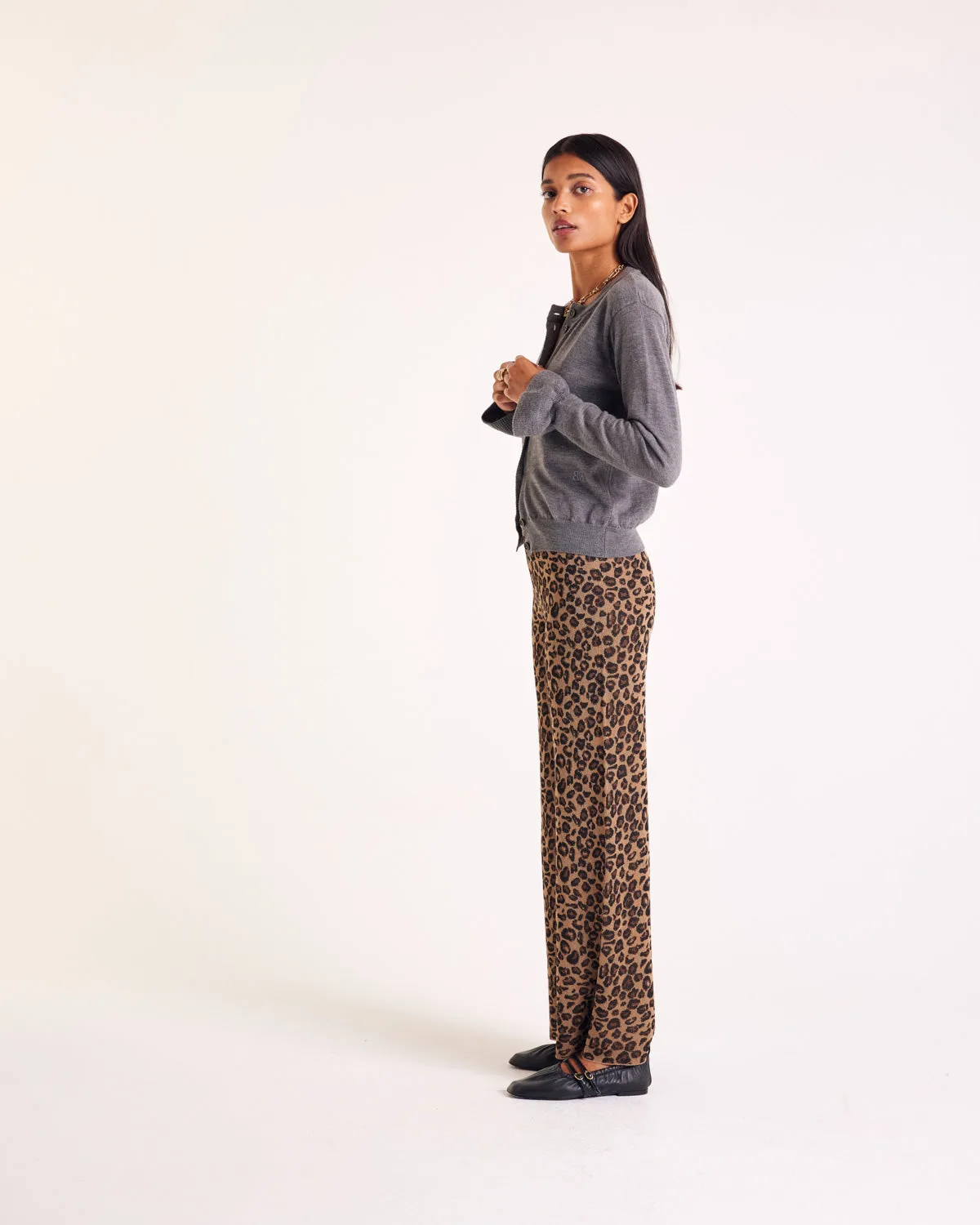 Rosalie gray cardigan sold by Balzac Paris product image thumbnail 4