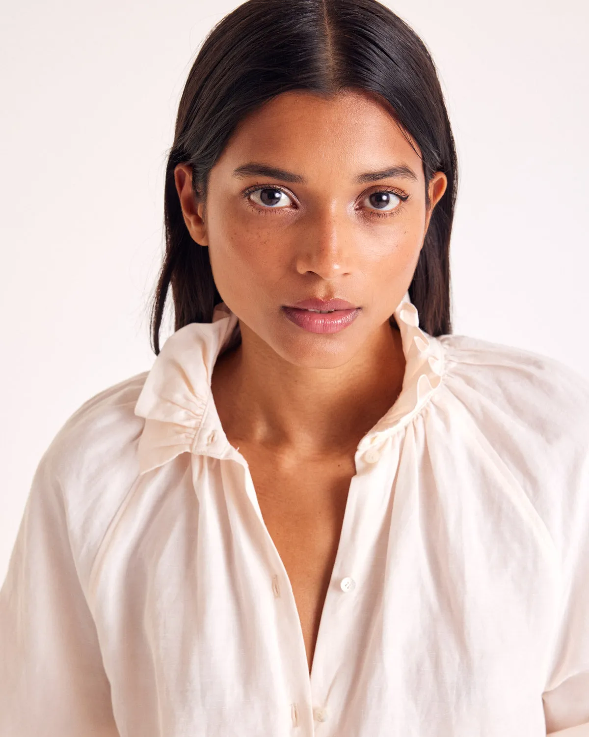 Camille light peach shirt sold by Balzac Paris product image thumbnail 3