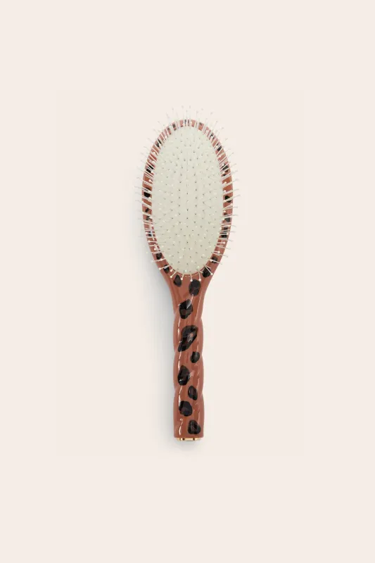 Brush N.04 All Hair Types Leopard sold by Balzac Paris
