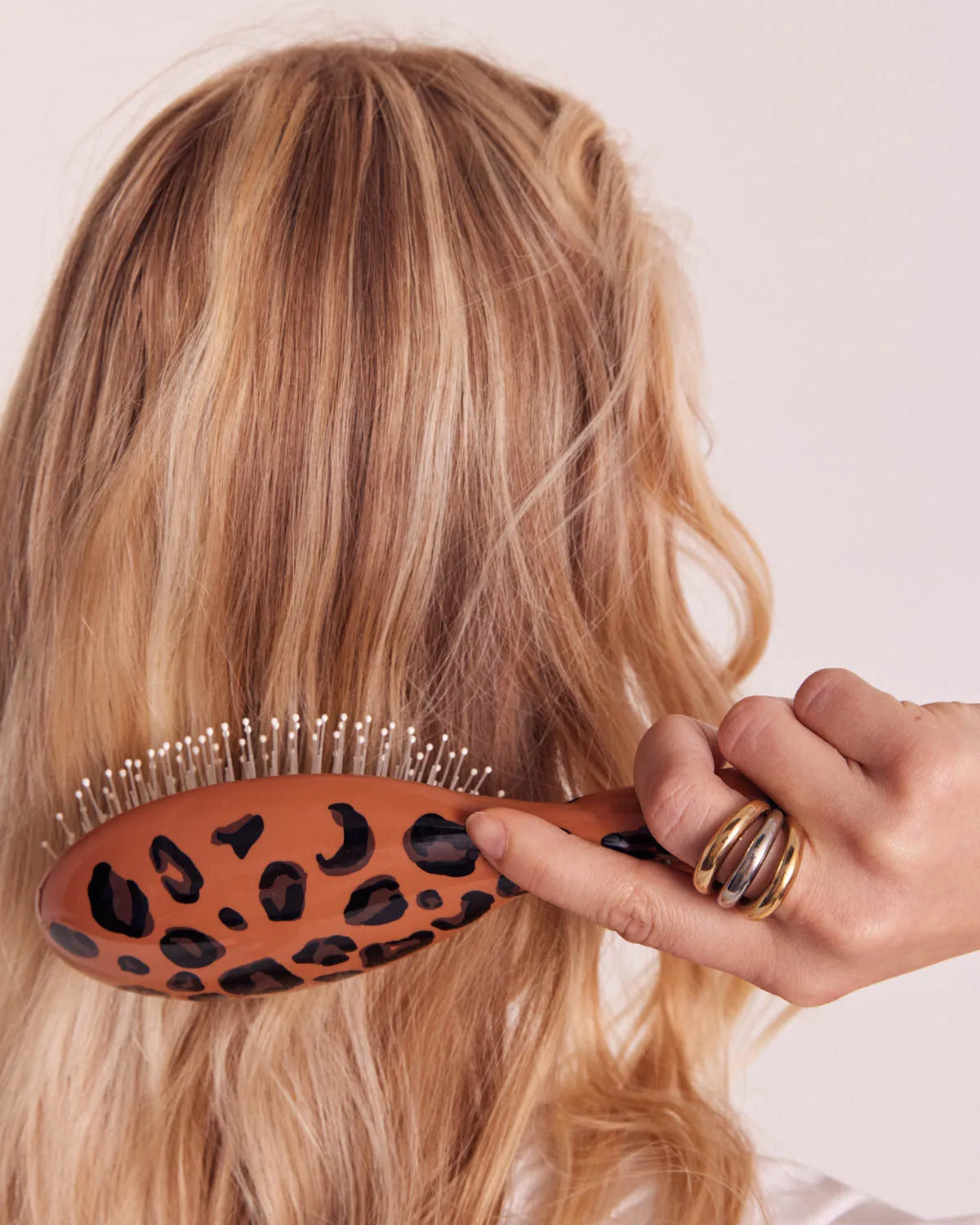 Brush N.04 All Hair Types Leopard sold by Balzac Paris product image thumbnail 2