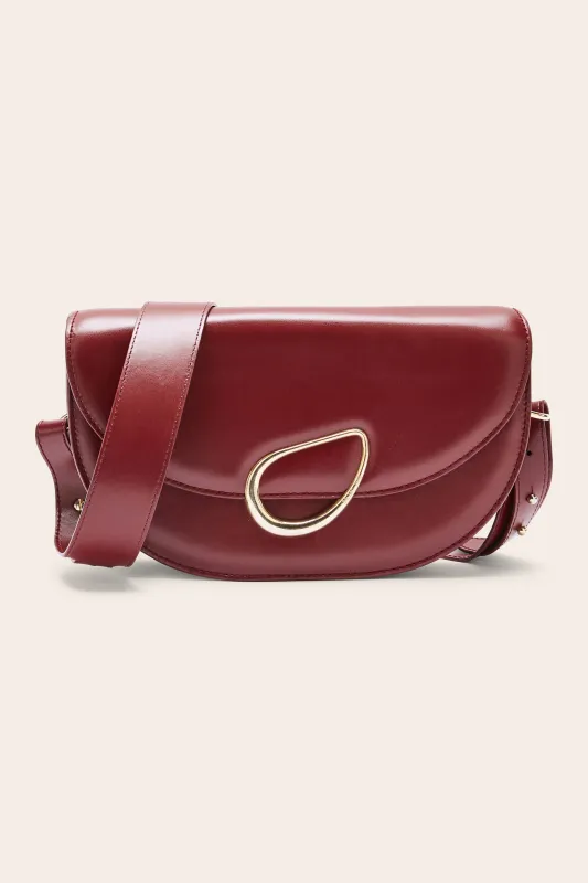 Burgundy Maé bag sold by Balzac Paris