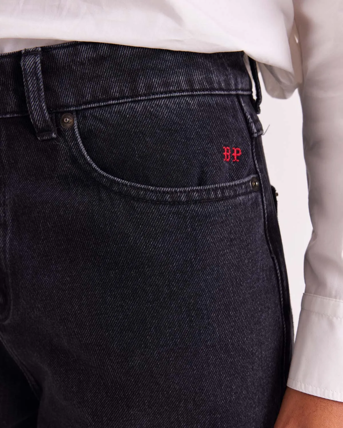 Jean Zach charcoal black sold by Balzac Paris product image thumbnail 3