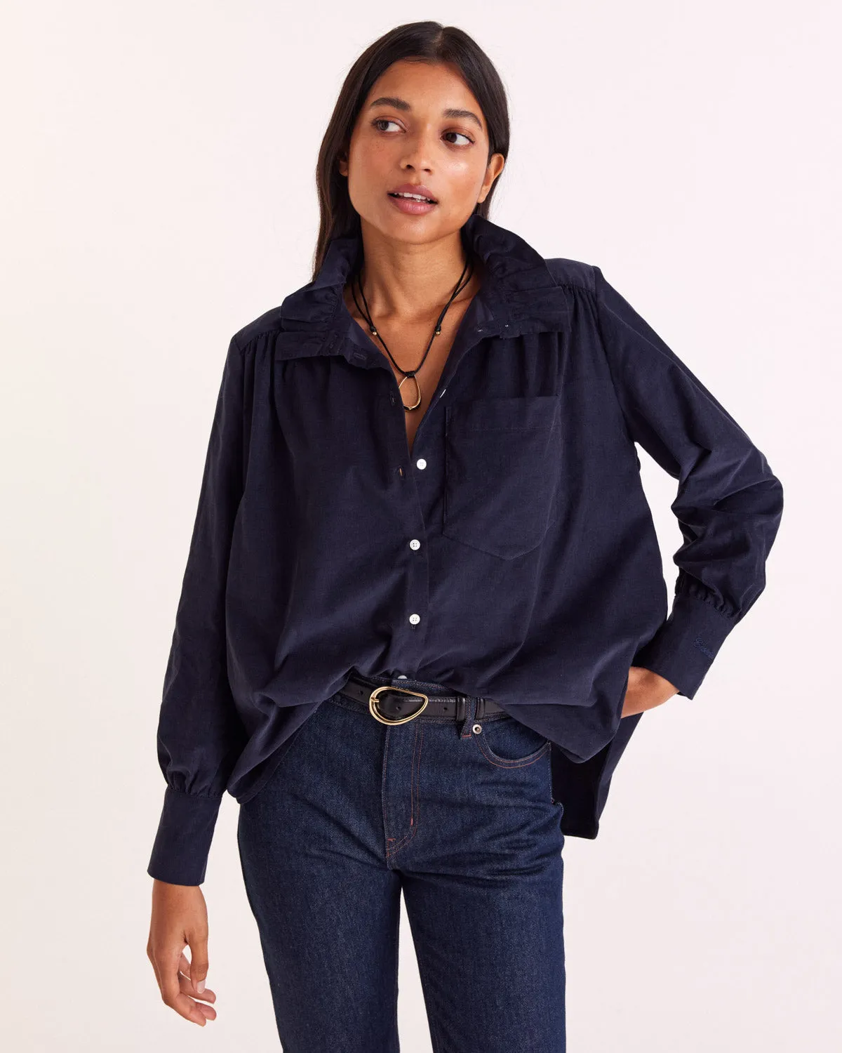 Leonor navy blue velvet shirt sold by Balzac Paris