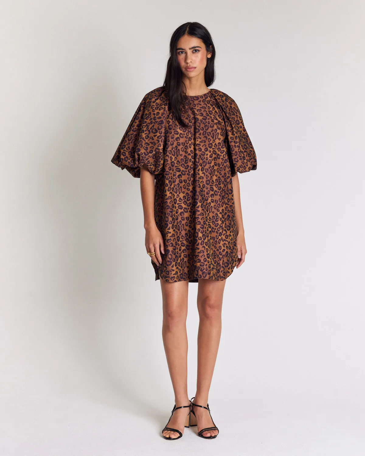 Livia dress, hazelnut leopard print sold by Balzac Paris product image thumbnail 2