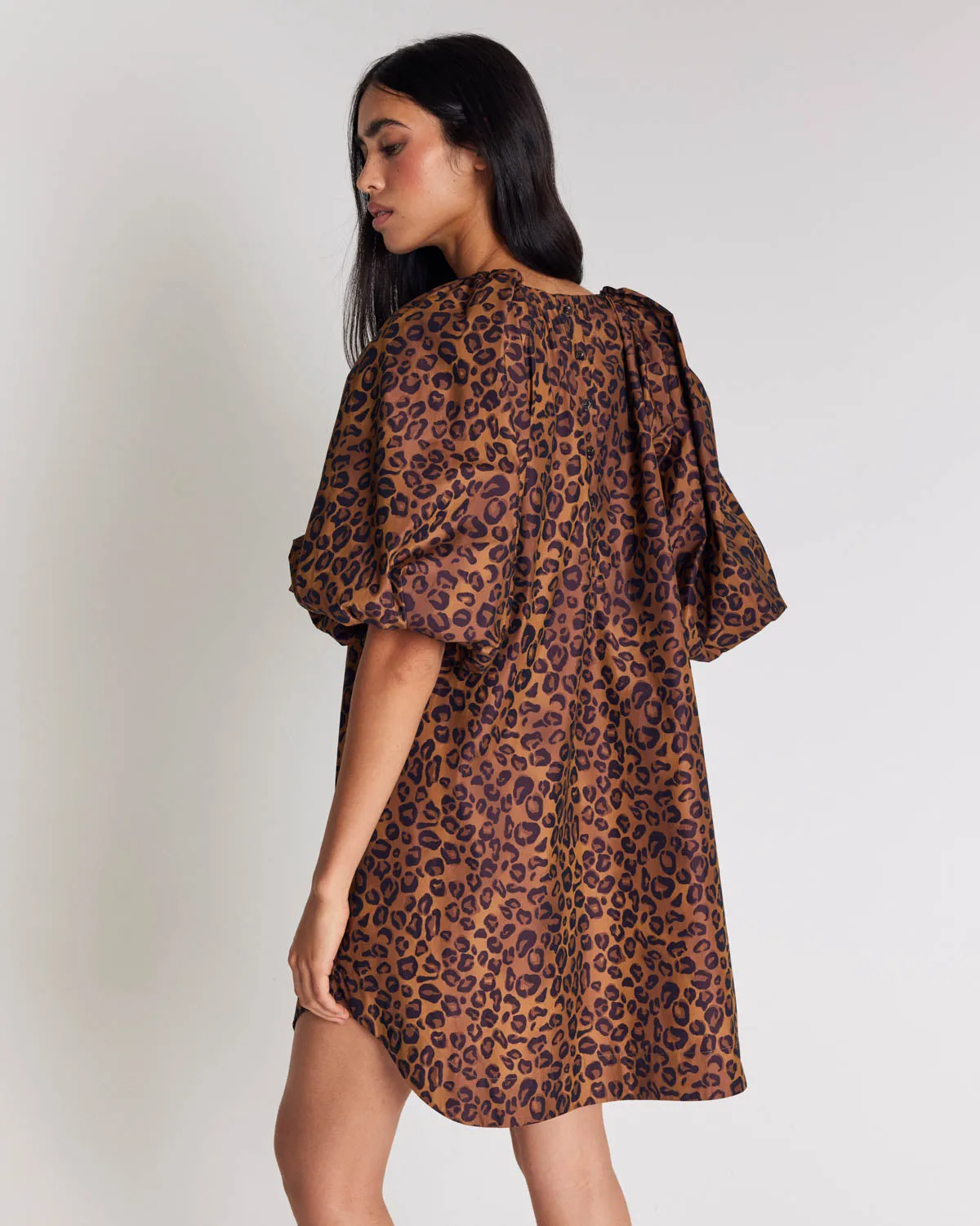 Livia dress, hazelnut leopard print sold by Balzac Paris product image thumbnail 5