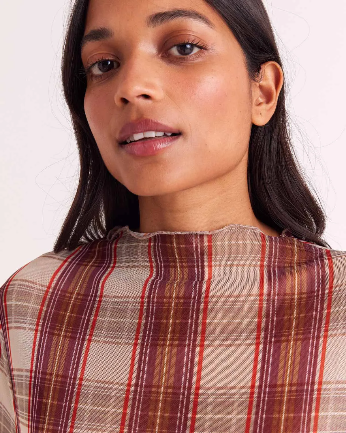 Isabella red and beige tartan top sold by Balzac Paris product image thumbnail 2