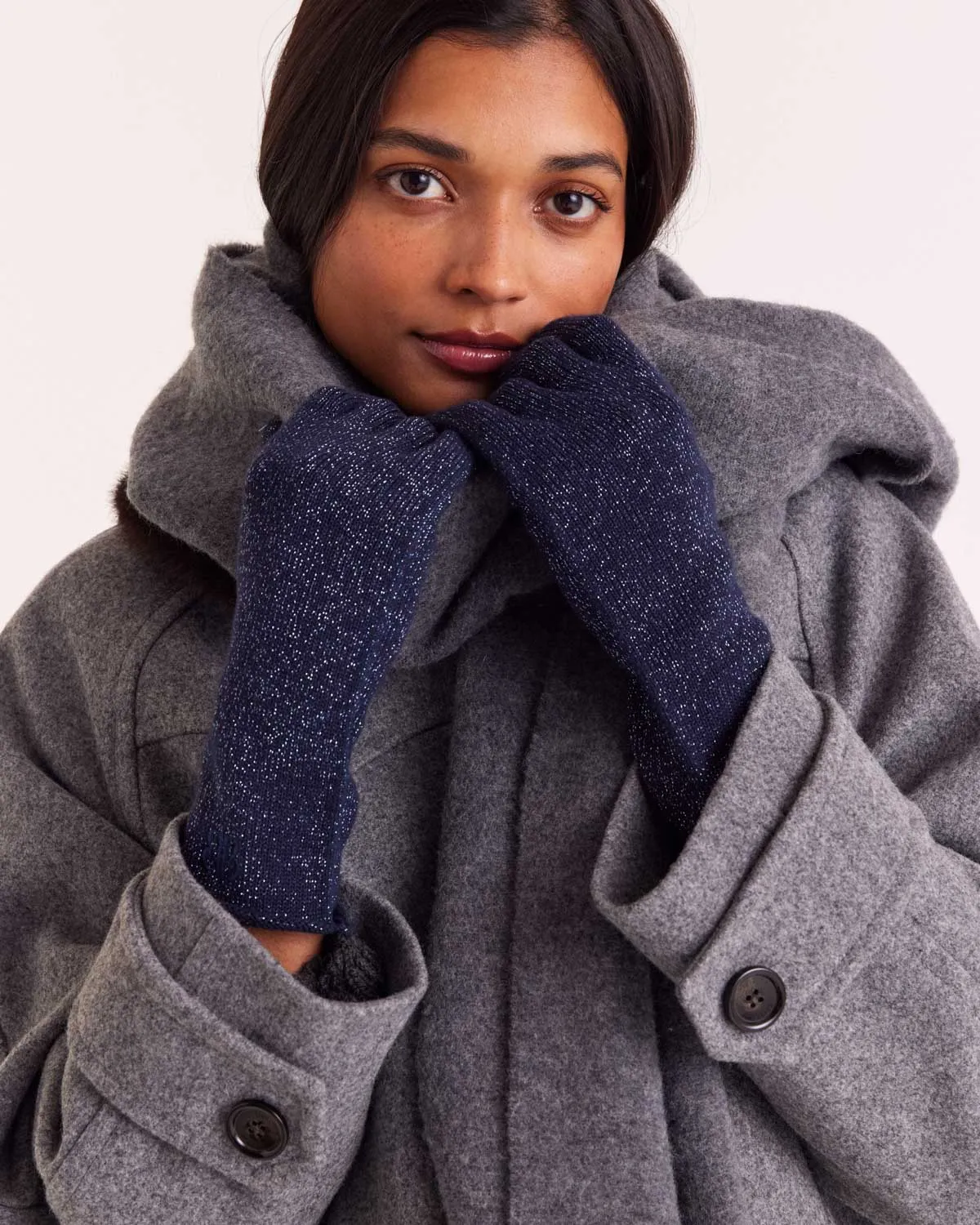 Daisy lurex navy gloves sold by Balzac Paris