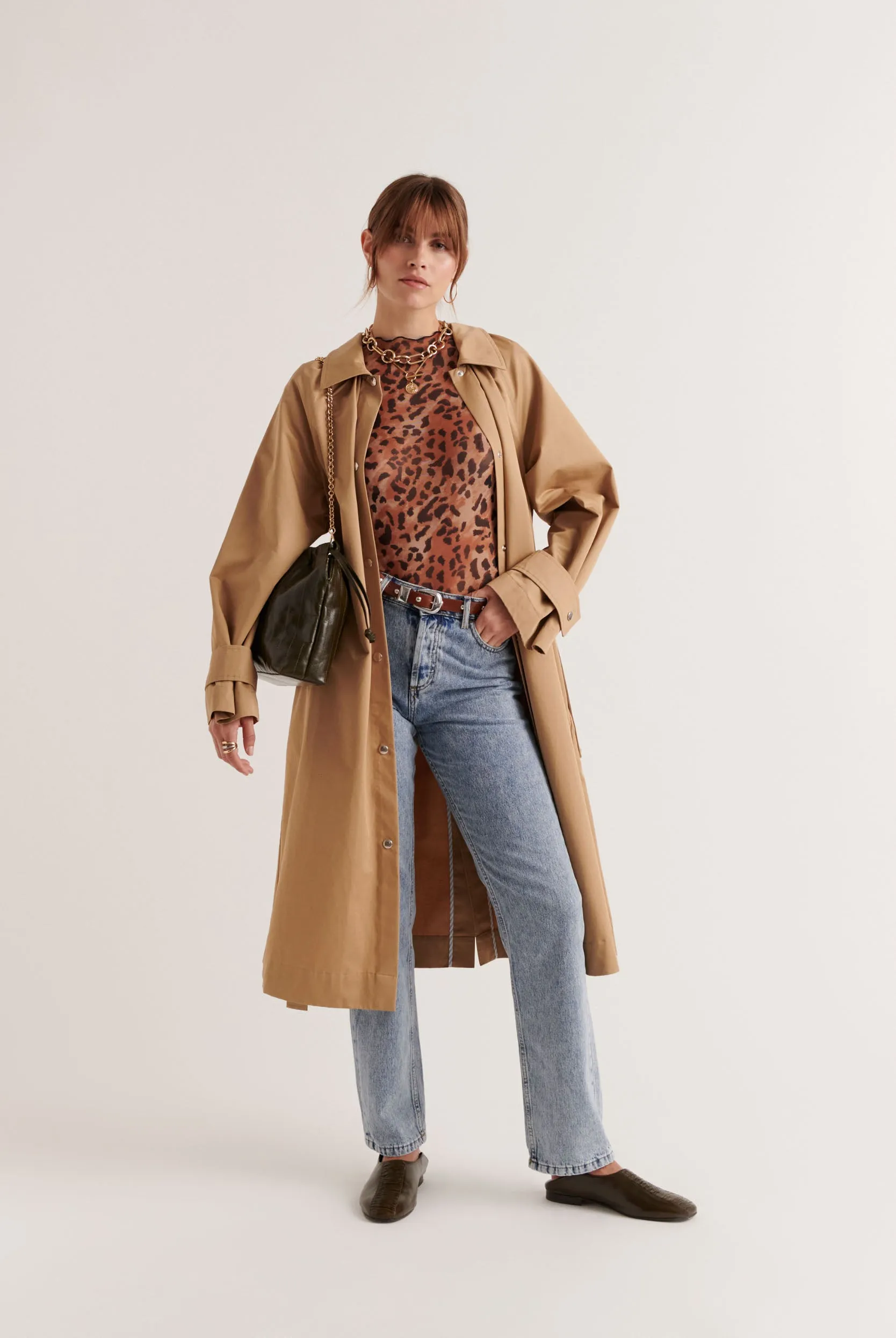 Galant beige trench coat sold by Balzac Paris product image thumbnail 3