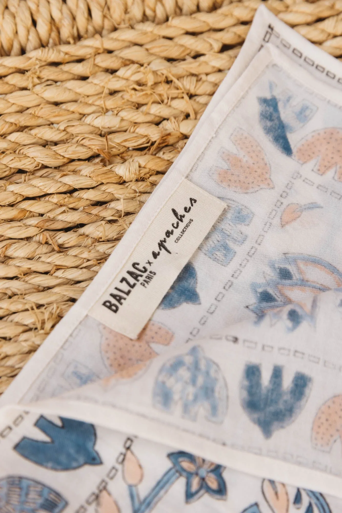 Ecru Latika scarf sold by Balzac Paris product image thumbnail 5