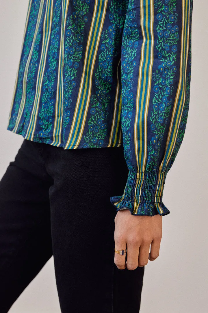 Une Fois blouse with blue bouquet print sold by Balzac Paris product image thumbnail 3