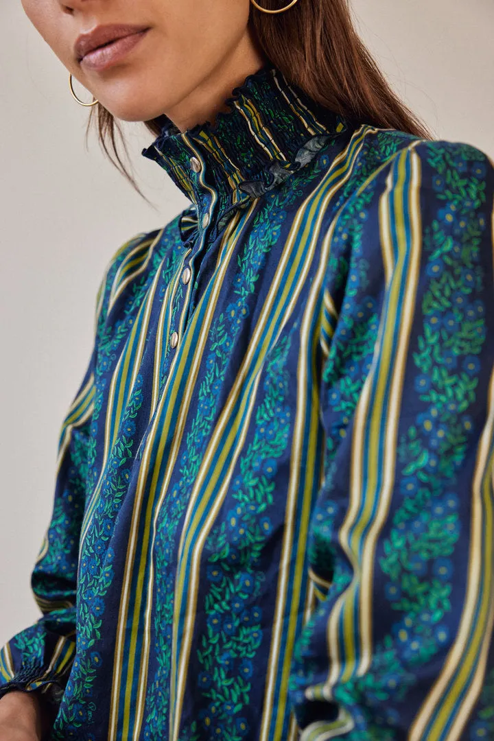 Une Fois blouse with blue bouquet print sold by Balzac Paris product image thumbnail 5