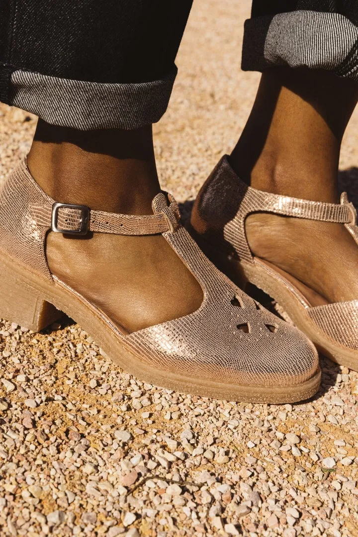 pink metallic embossed rosie sandals sold by Balzac Paris product image thumbnail 3