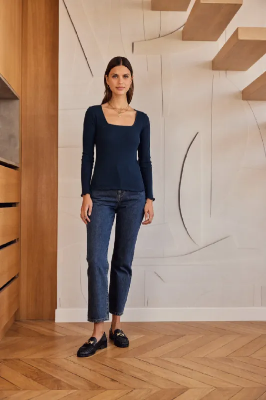 Yvette navy top made by Balzac Paris