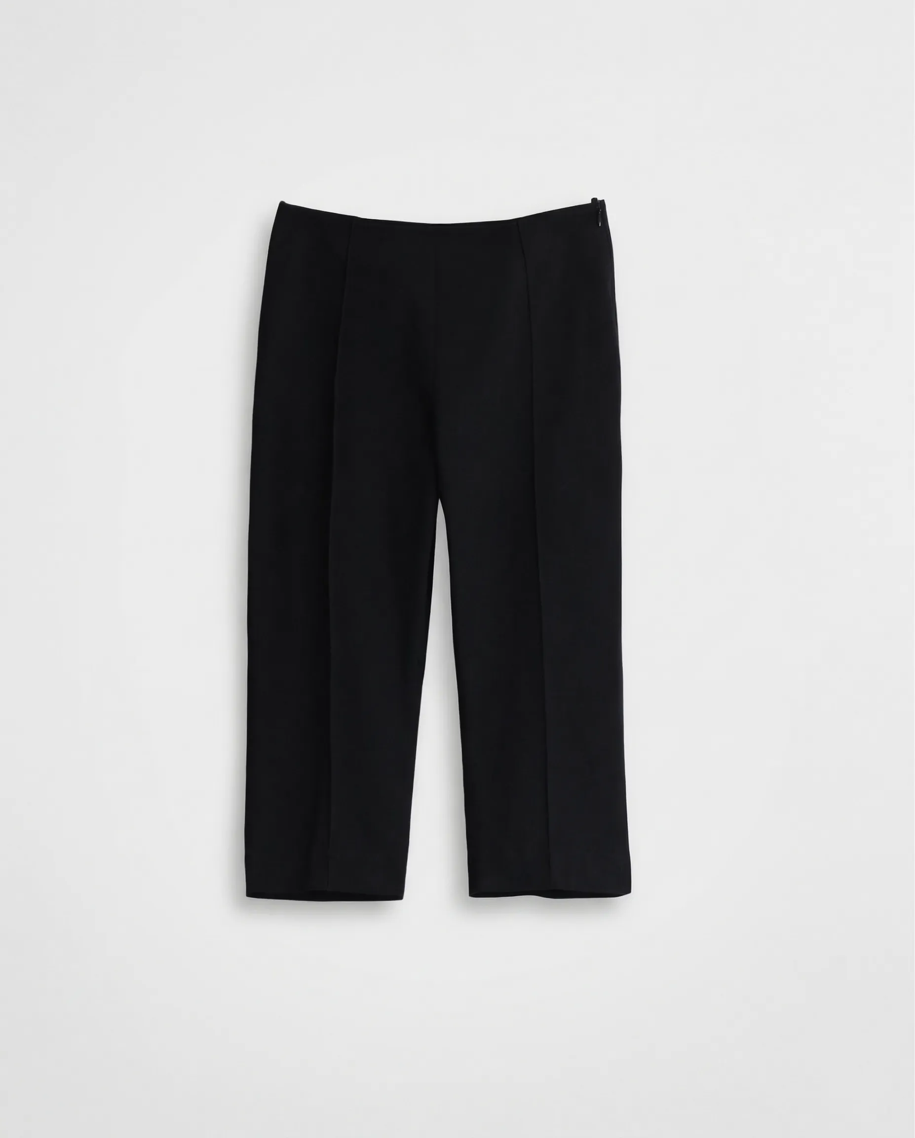 Black Capri Pants sold by Musier Paris product image thumbnail 5
