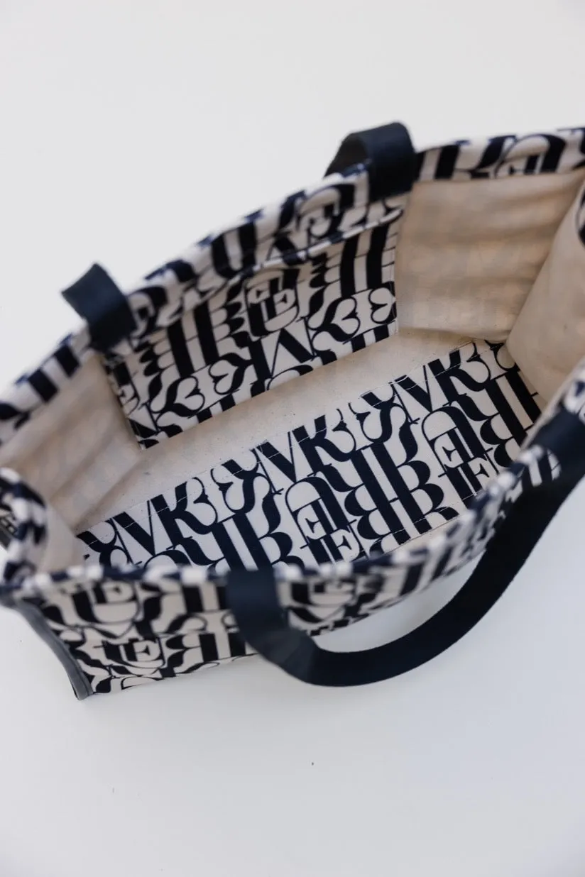 lipsi bag sold by Musier Paris product image thumbnail 5