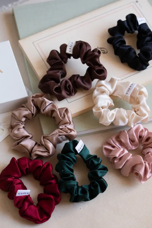 Zoe Silk Scrunchie Gift made by GAALA