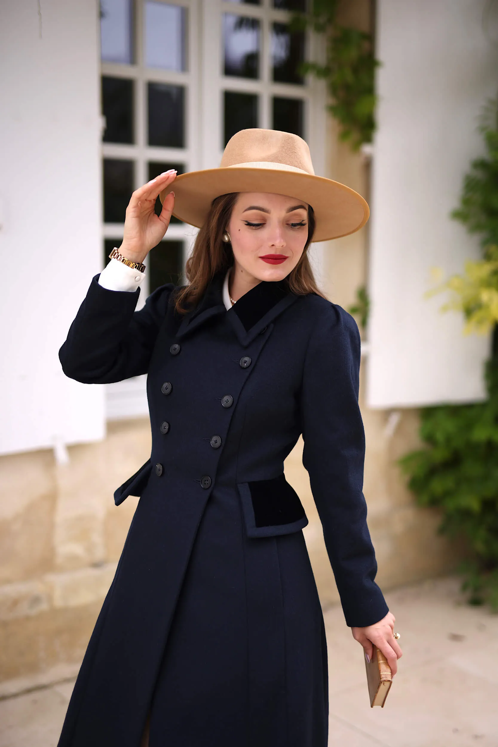 Gene Wool Coat sold by GAALA product image thumbnail 4