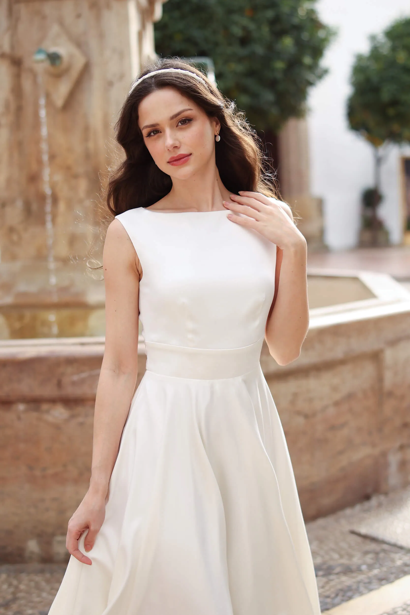 Jessa Wedding Headband sold by GAALA product image thumbnail 5