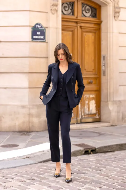 William Three Piece sold by GAALA