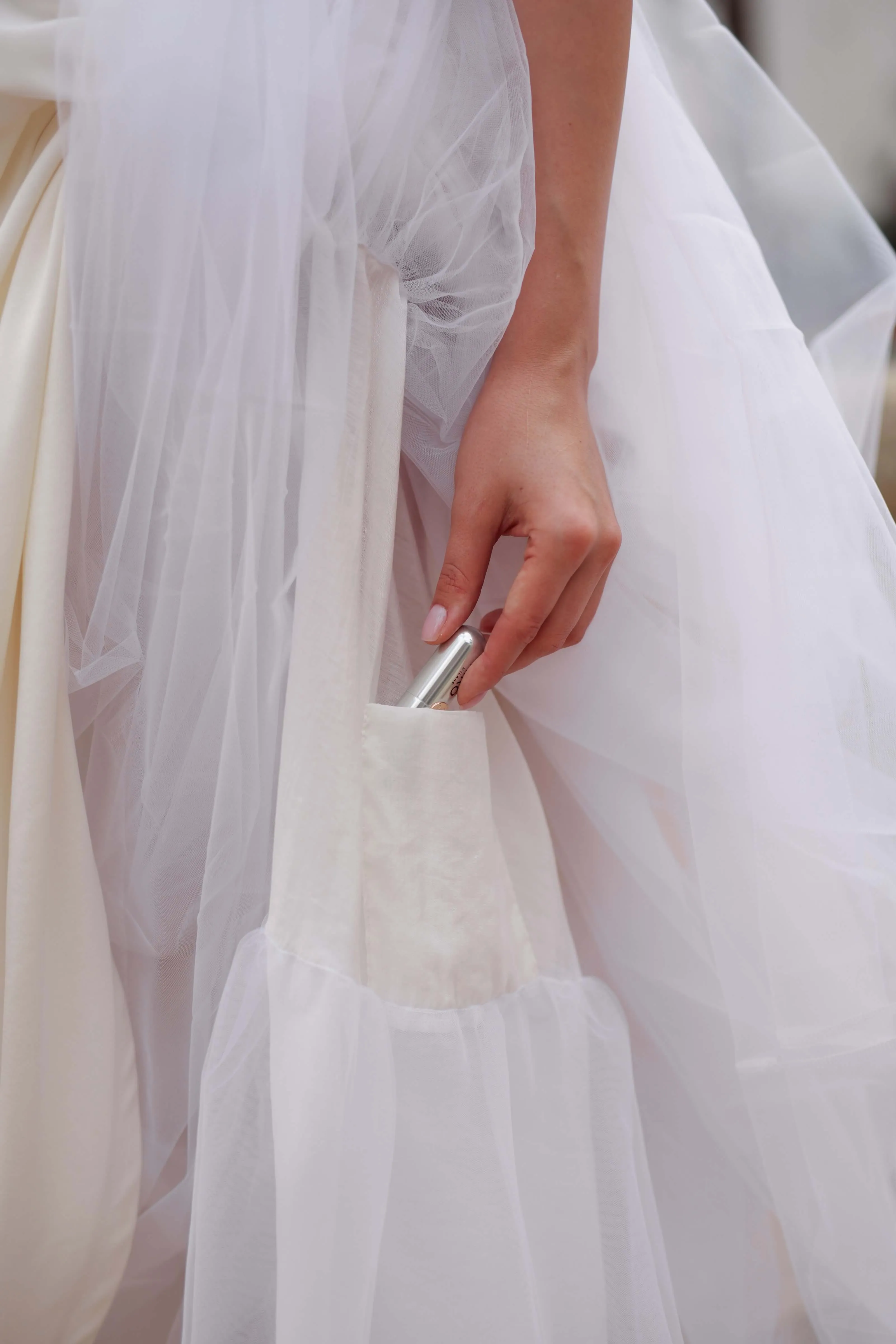 Annabeth Wedding Dress sold by GAALA product image thumbnail 2