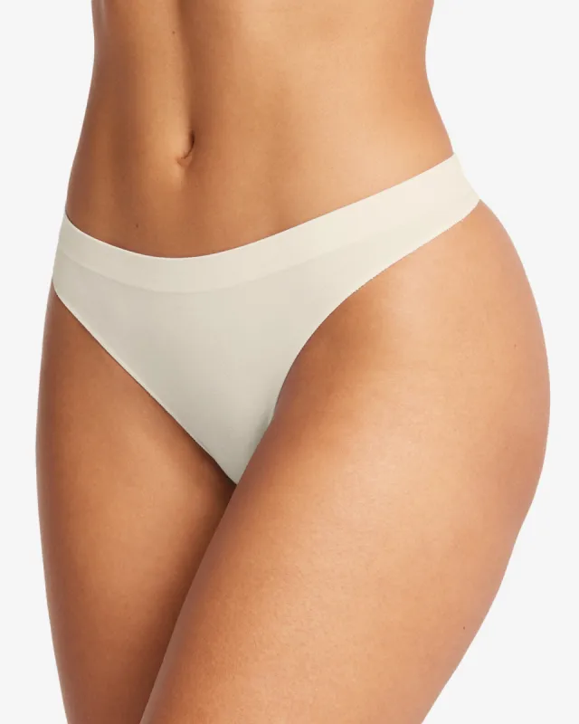 Seamless Bamboo Thong | Vanilla sold by Crop Shop Boutique